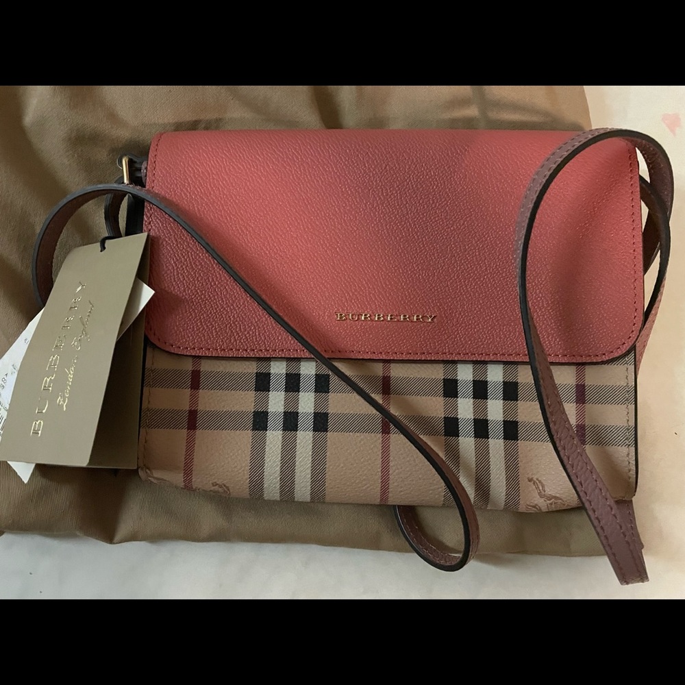 Authentic Burberry Crossbody Loxley Haymarket